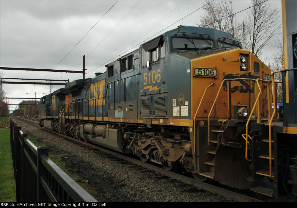 CSX 5106 on Q409